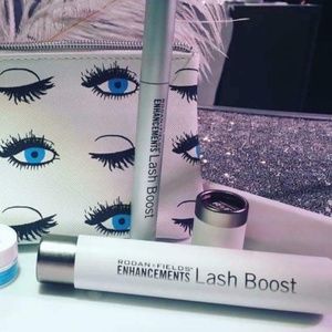 Ships Today! New Rodan+Fields Lash Boost
